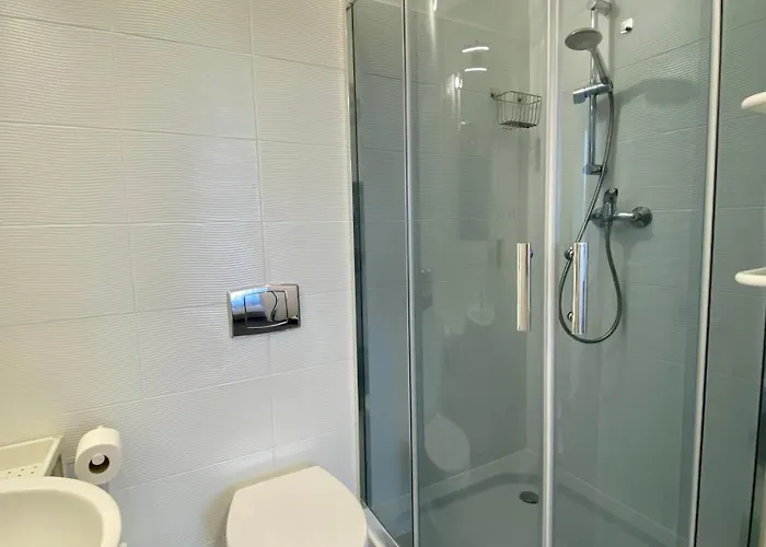 215 Planeta 2-pokojowy Z Balkonem, 100 M Od Plazy Apartamento *